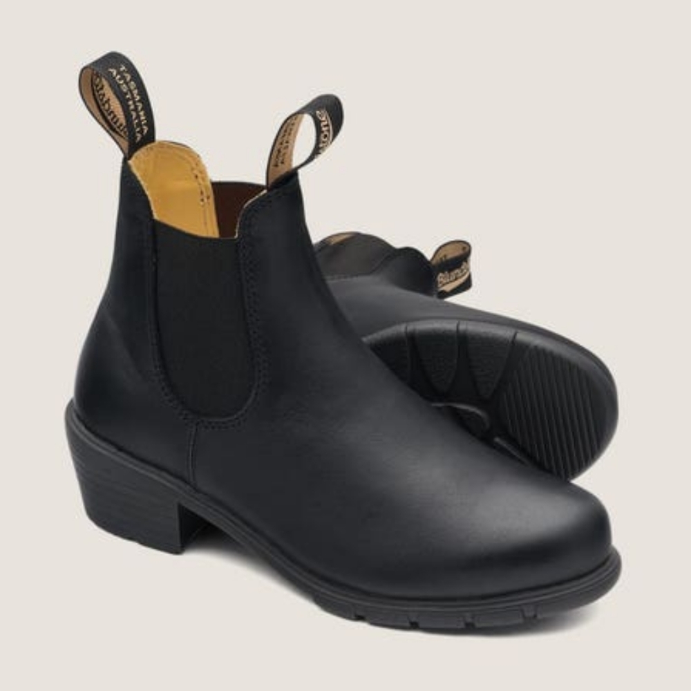 Blundstone Women's Black 1671 Heeled Waterproof  Pull-on Chelsea Boots